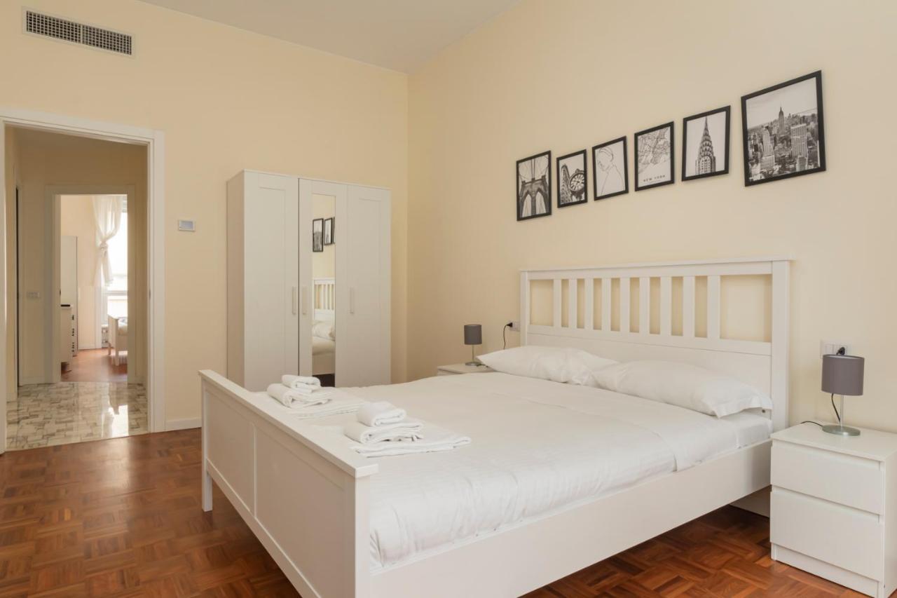 Joivy Modern 2Bed Flat With Balcony, 250M From M5 Foppa And M2 Sant'Agostino Apartment Милано Екстериор снимка