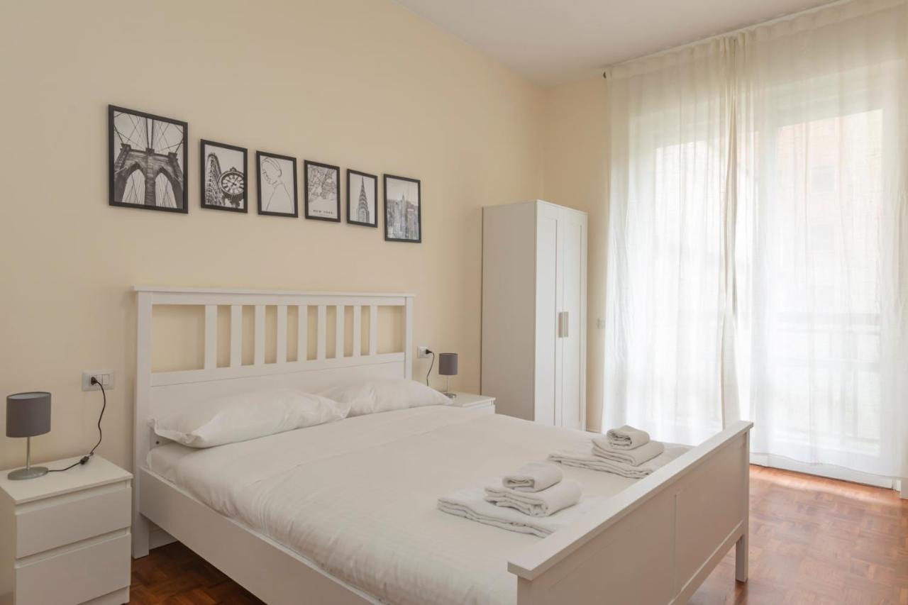 Joivy Modern 2Bed Flat With Balcony, 250M From M5 Foppa And M2 Sant'Agostino Apartment Милано Екстериор снимка